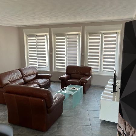 Appartement 2 Chambres Spacieuses Avec Terrasse Brouckerque Dış mekan fotoğraf